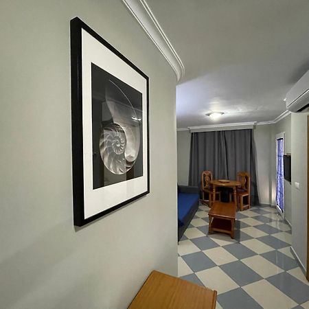Apartamentos Nina De Oro Torremolinos Esterno foto