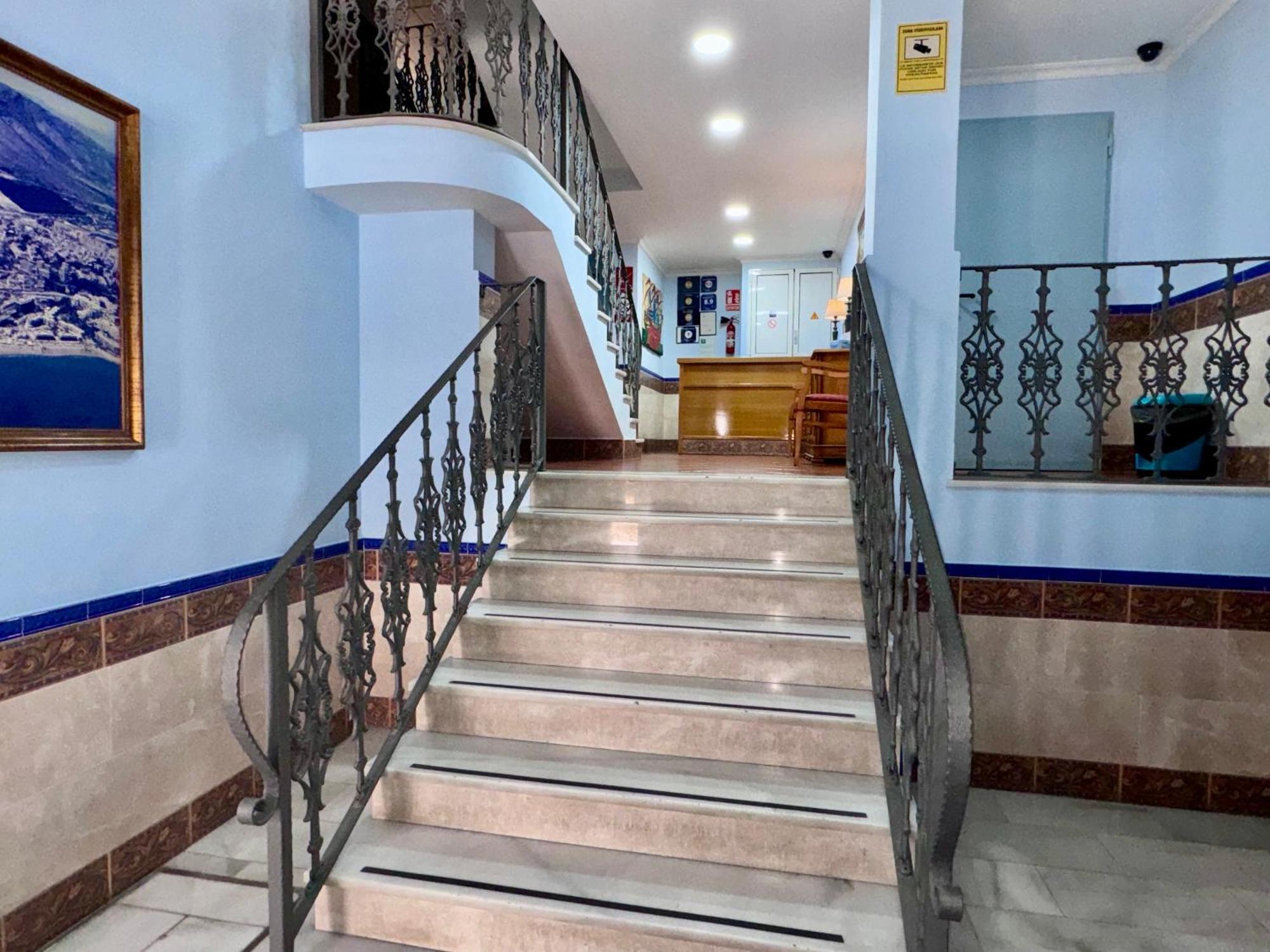 Apartamentos Nina De Oro Torremolinos Esterno foto